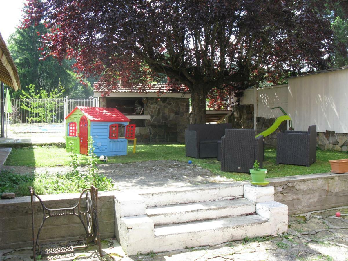 La Maison Des 4 M Lavelanet Buitenkant foto